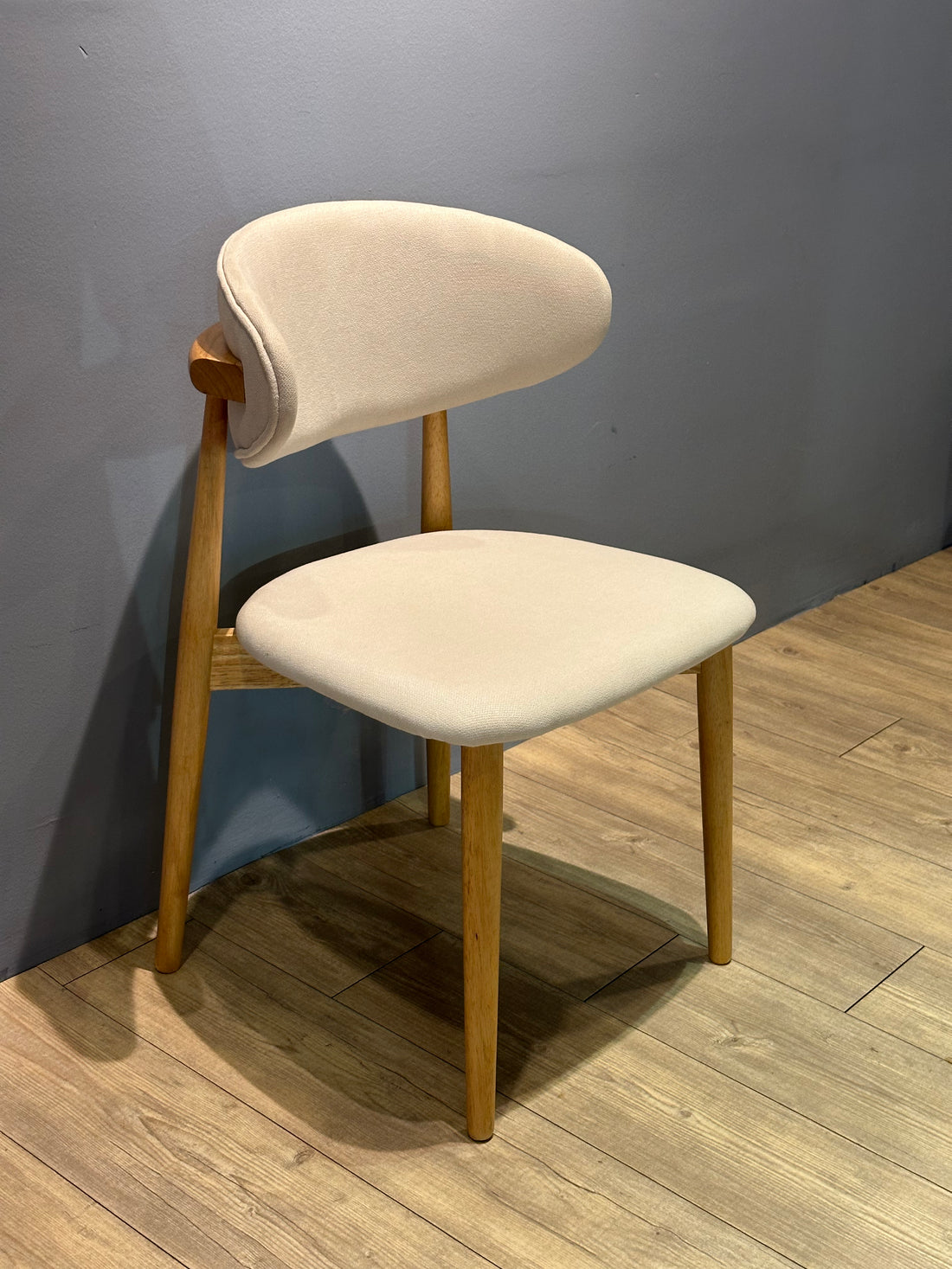 Zola Chair